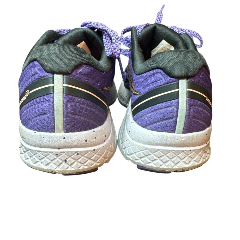 Saucony Women's Purple Running Shoes - Picture 2 of 5